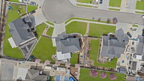 Tiny photo for 3877 W BUMPER CROP CIR, Riverton, UT 84065 (MLS # 2147621)