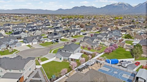 Tiny photo for 3877 W BUMPER CROP CIR, Riverton, UT 84065 (MLS # 2147621)