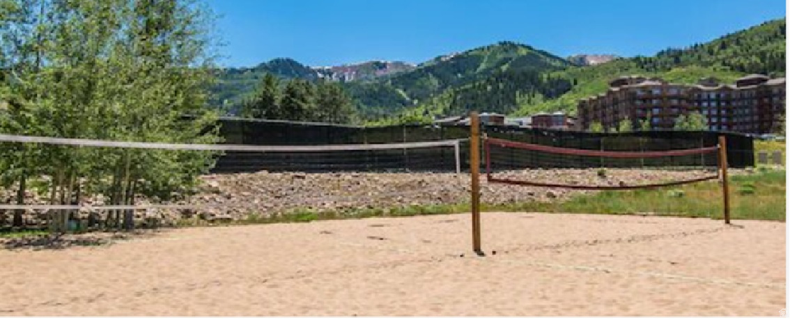 RED PINE CHALETS CONDO - Residential