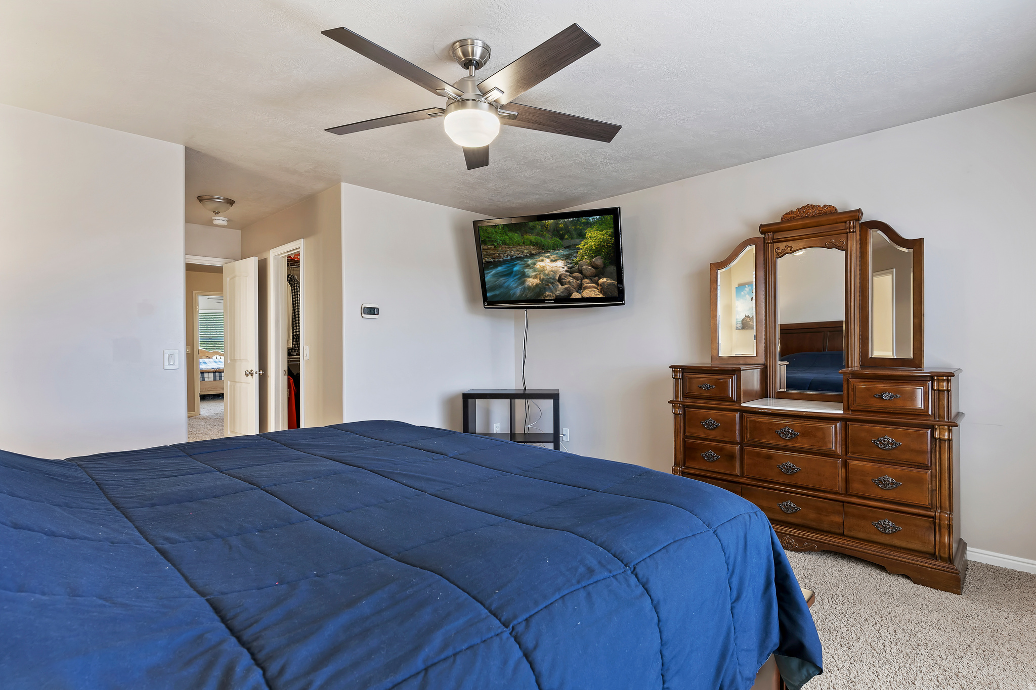 FARMINGTON CROSSING - Residential