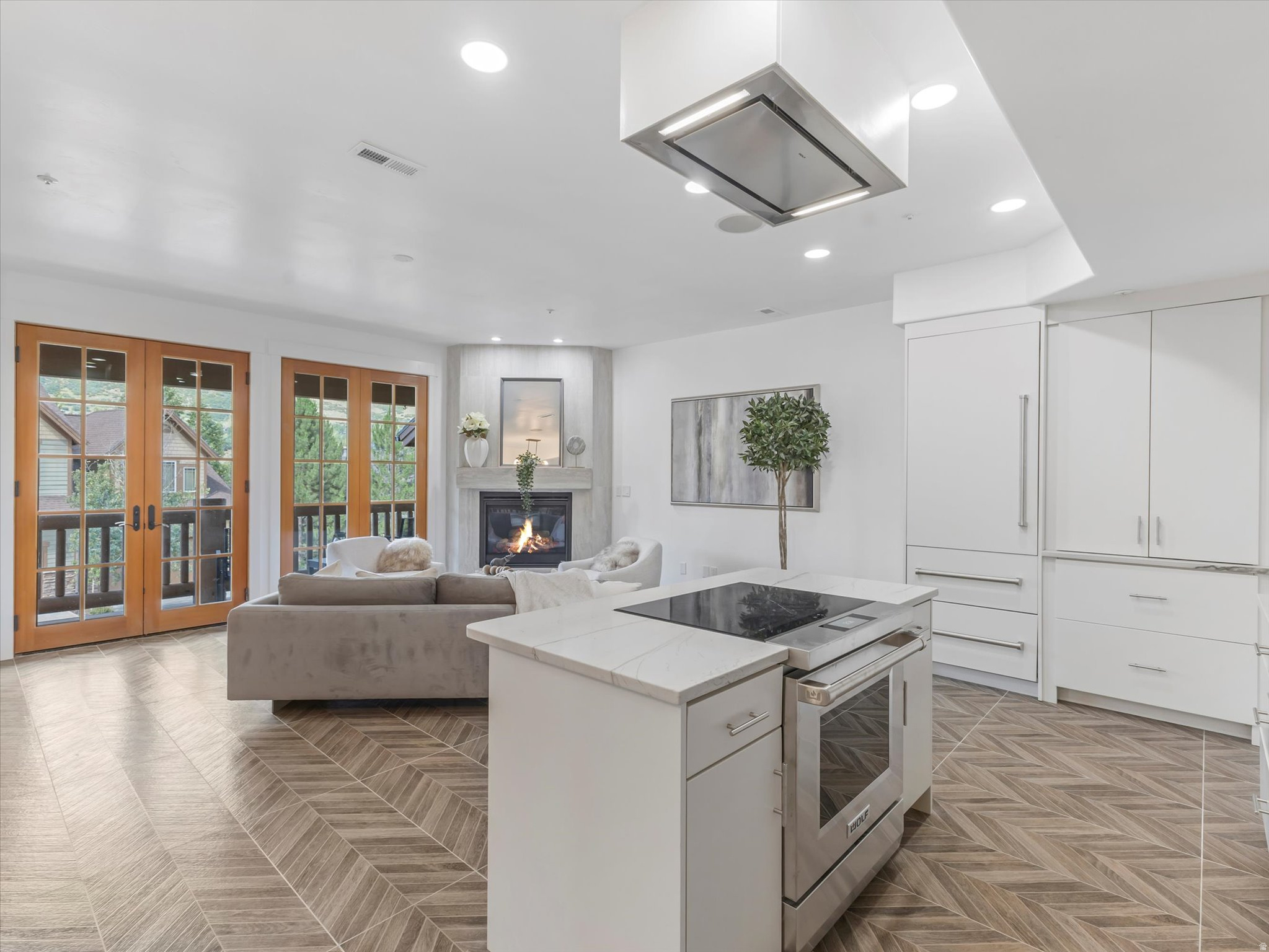 CANYON LINKS - Residential