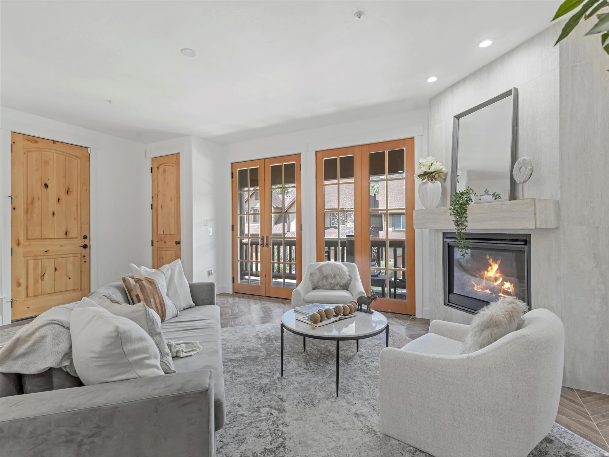 CANYON LINKS - Residential