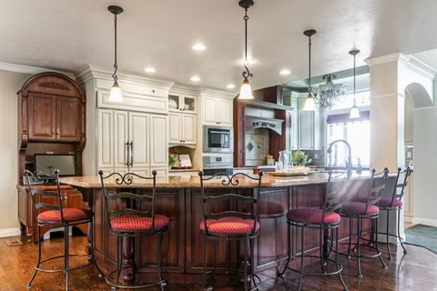 Tiny photo for 3237 TWIN PEAKS DR, Layton, UT 84040 (MLS # 2158373)