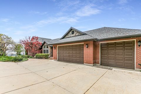Tiny photo for 3237 TWIN PEAKS DR, Layton, UT 84040 (MLS # 2158373)
