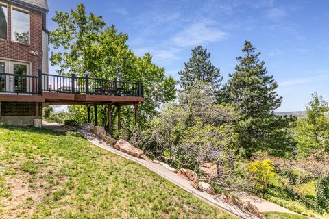 Tiny photo for 3237 TWIN PEAKS DR, Layton, UT 84040 (MLS # 2158373)