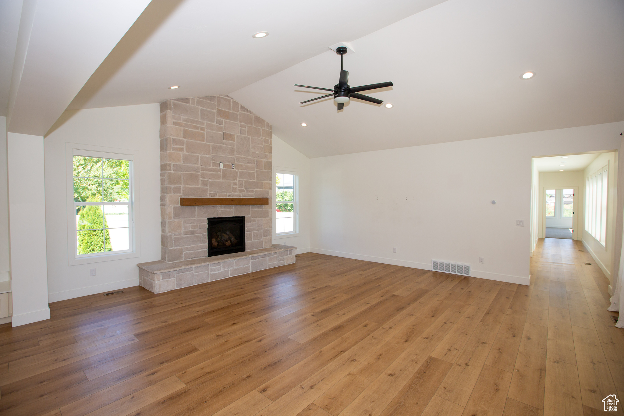 FARMINGTON RANCHES - Residential