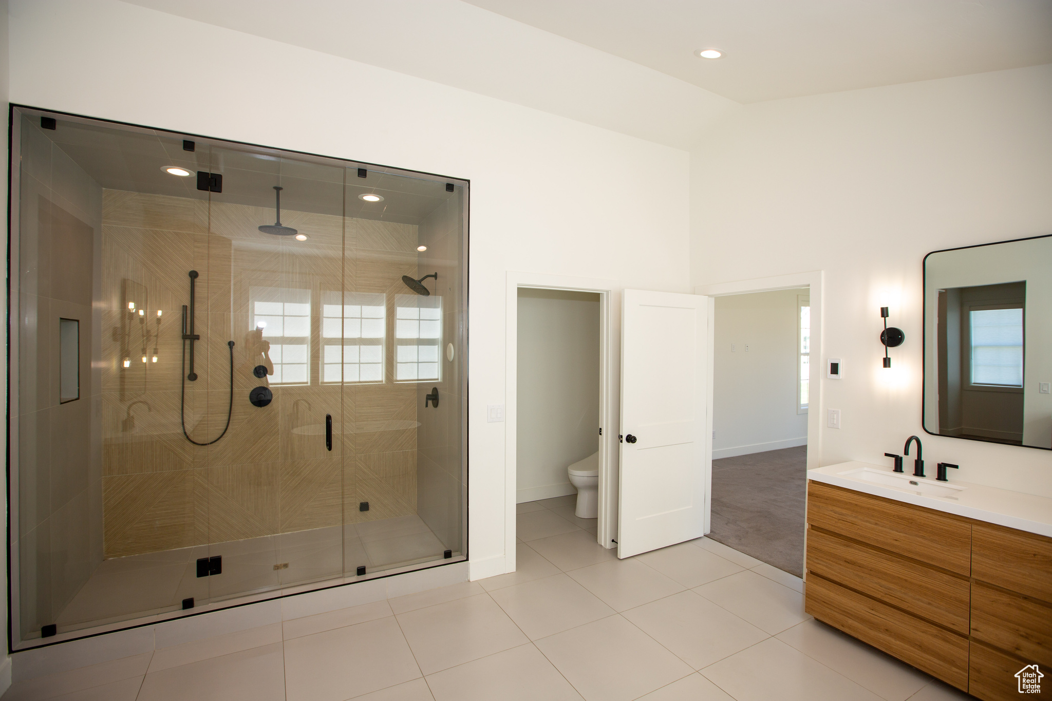 FARMINGTON RANCHES - Residential