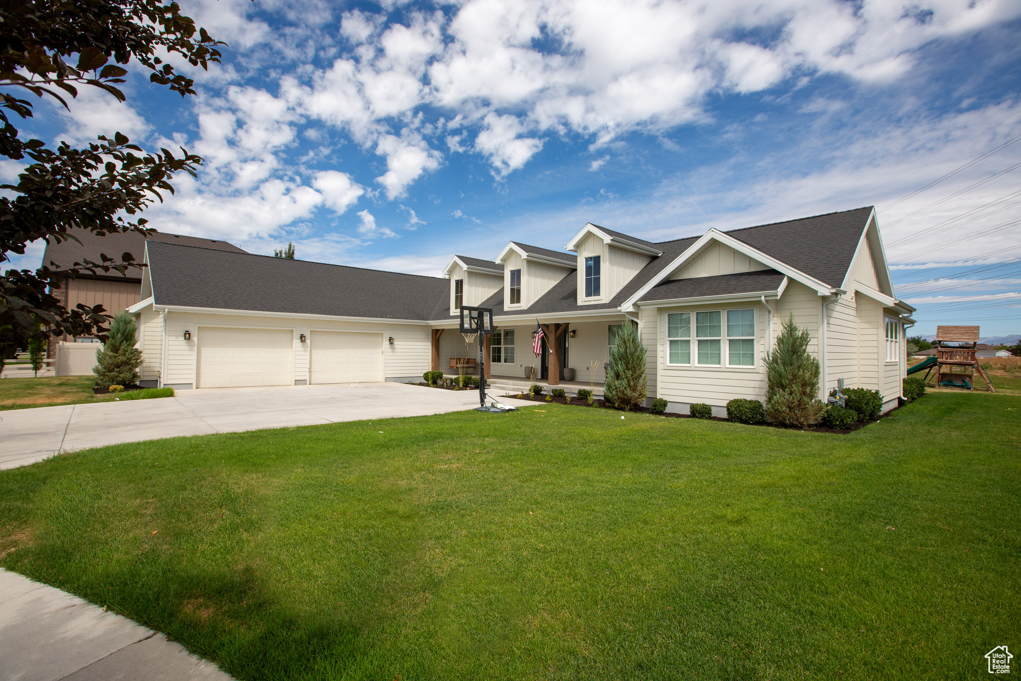 FARMINGTON RANCHES - Residential