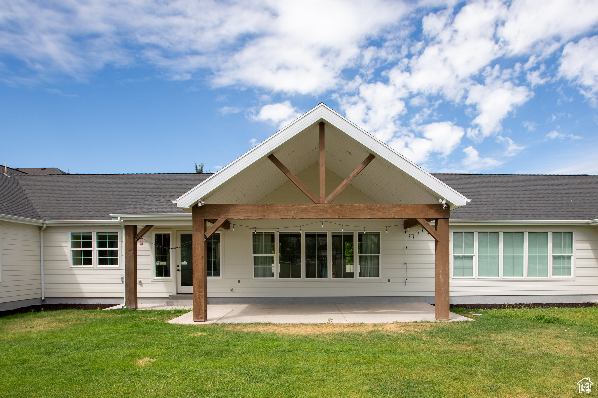 FARMINGTON RANCHES - Residential