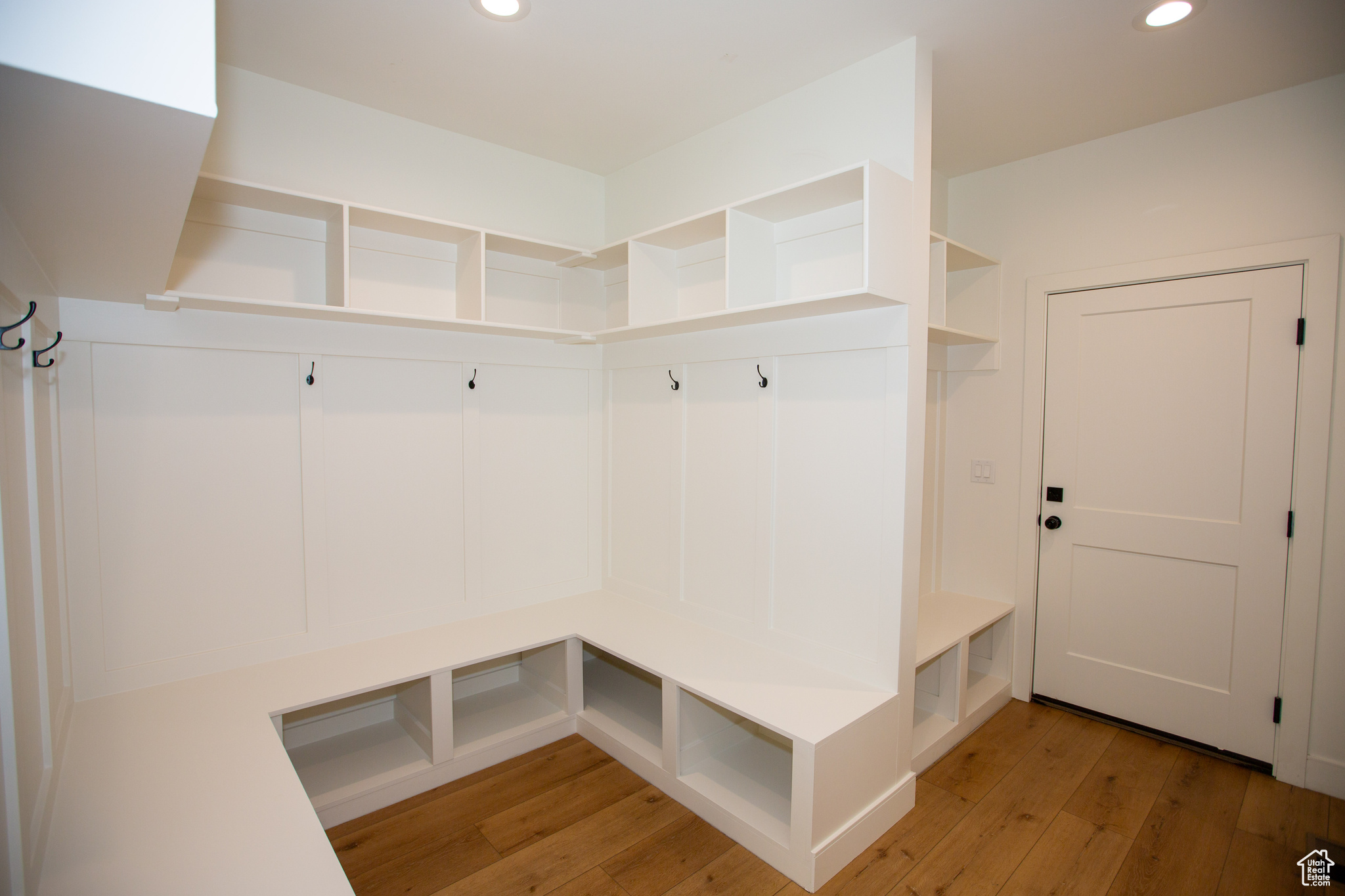 FARMINGTON RANCHES - Residential