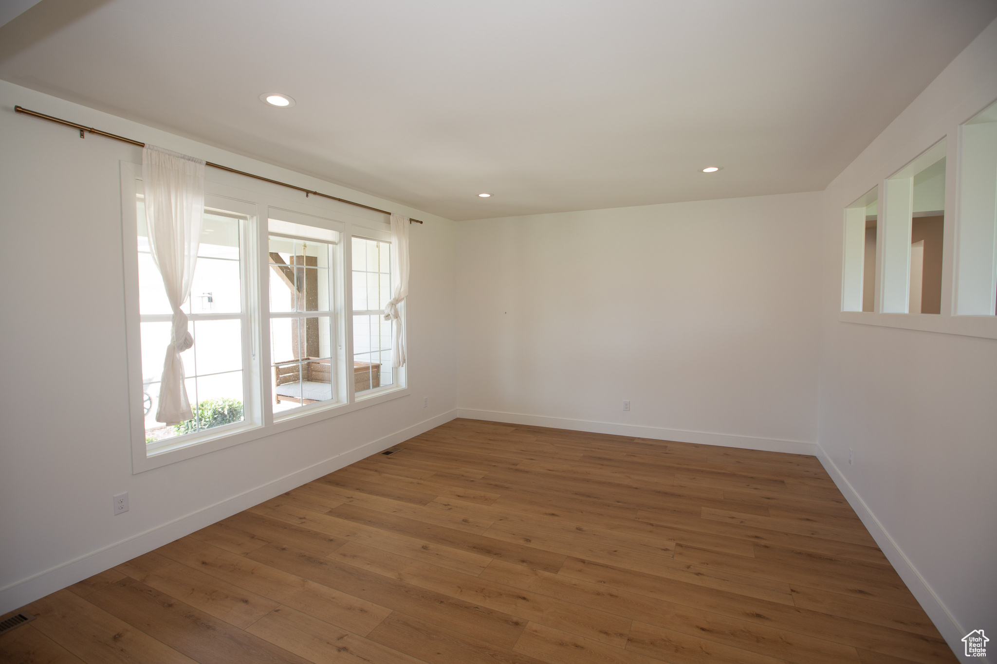 FARMINGTON RANCHES - Residential