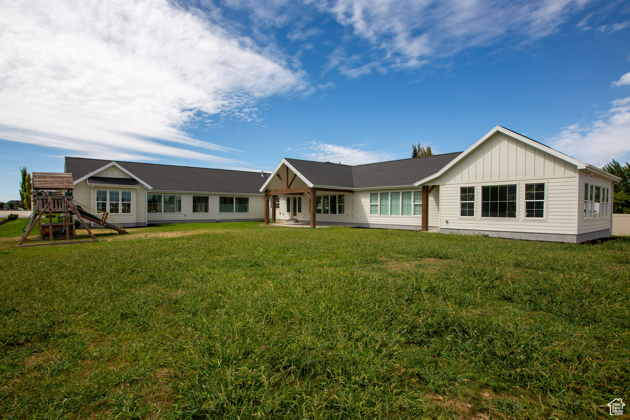 FARMINGTON RANCHES - Residential
