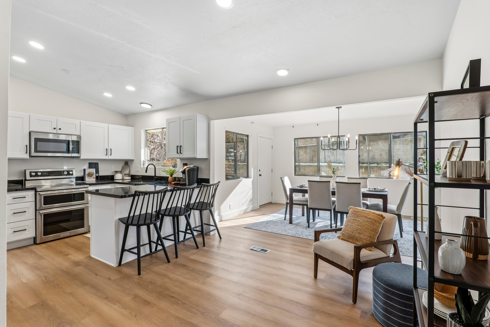 SANDY HILLS - Residential