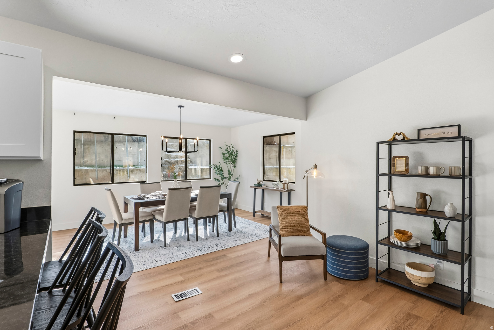 SANDY HILLS - Residential