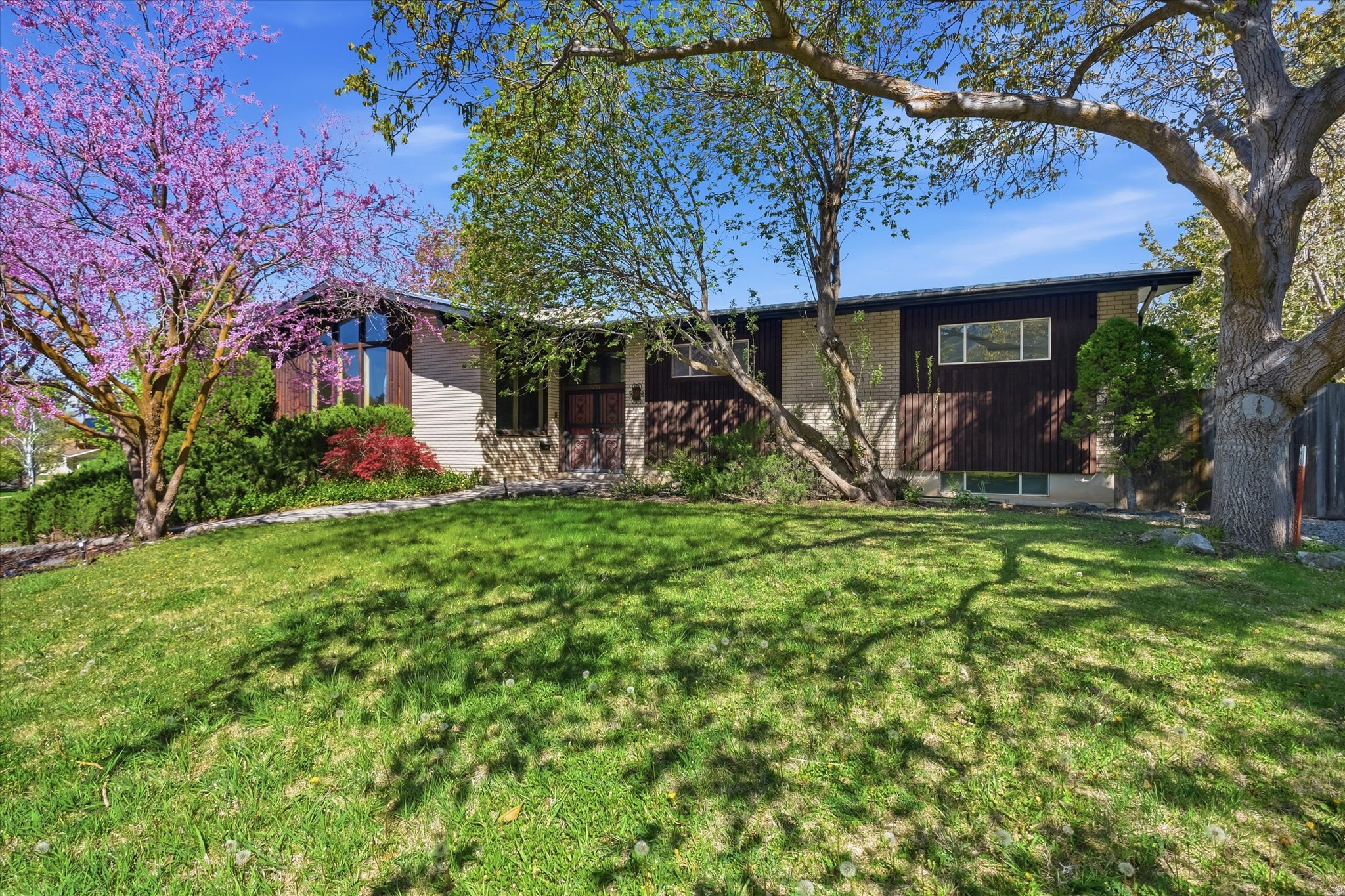 LOGAN LUNDSTROM PARK - Residential