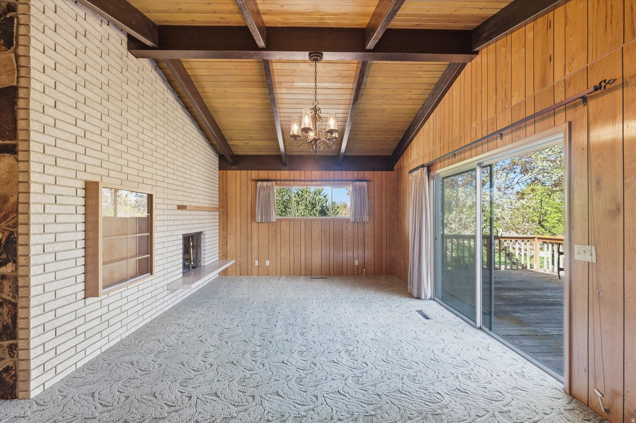 LOGAN LUNDSTROM PARK - Residential