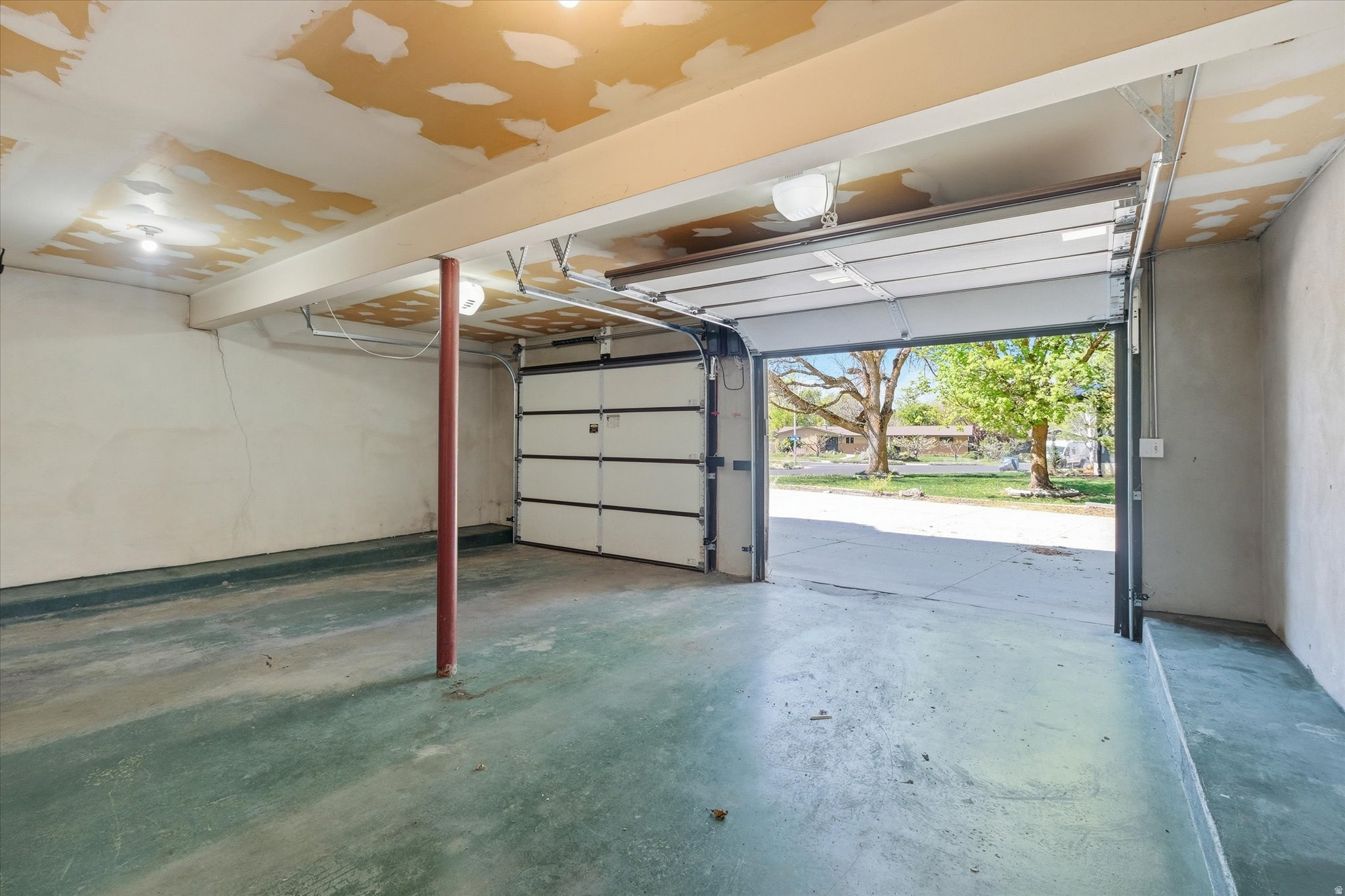 LOGAN LUNDSTROM PARK - Residential