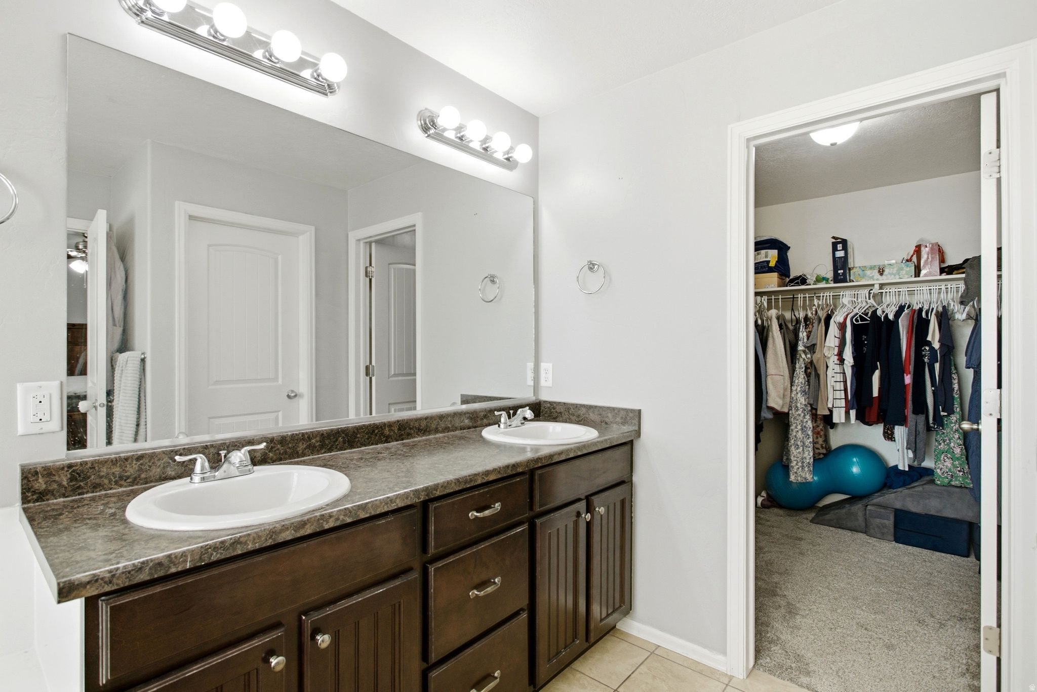 STANSBURY PLACE - Residential