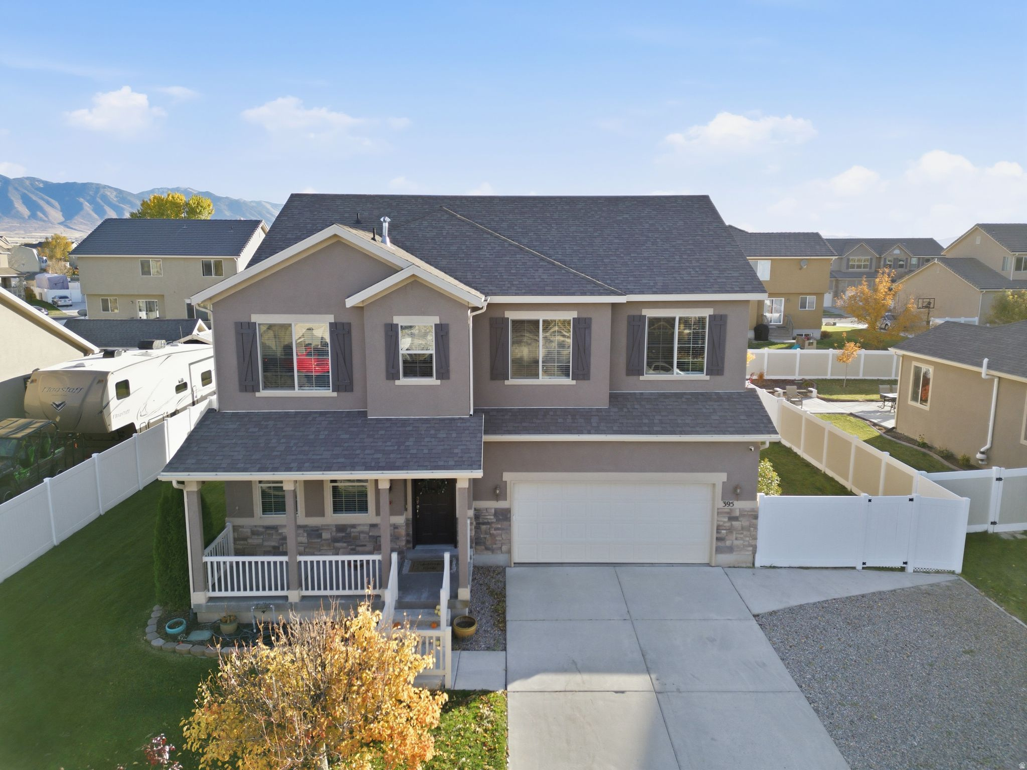 STANSBURY PLACE - Residential