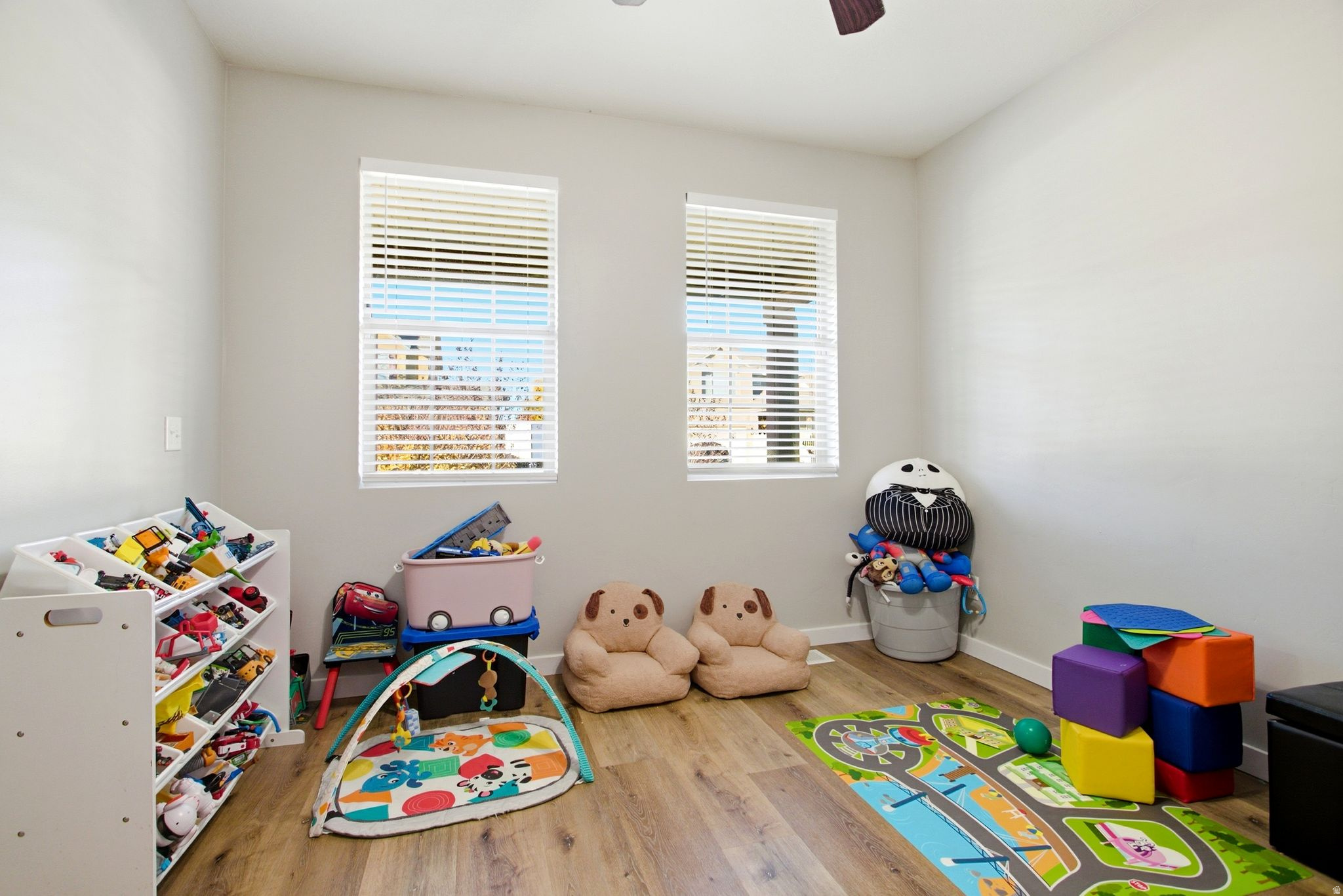 STANSBURY PLACE - Residential