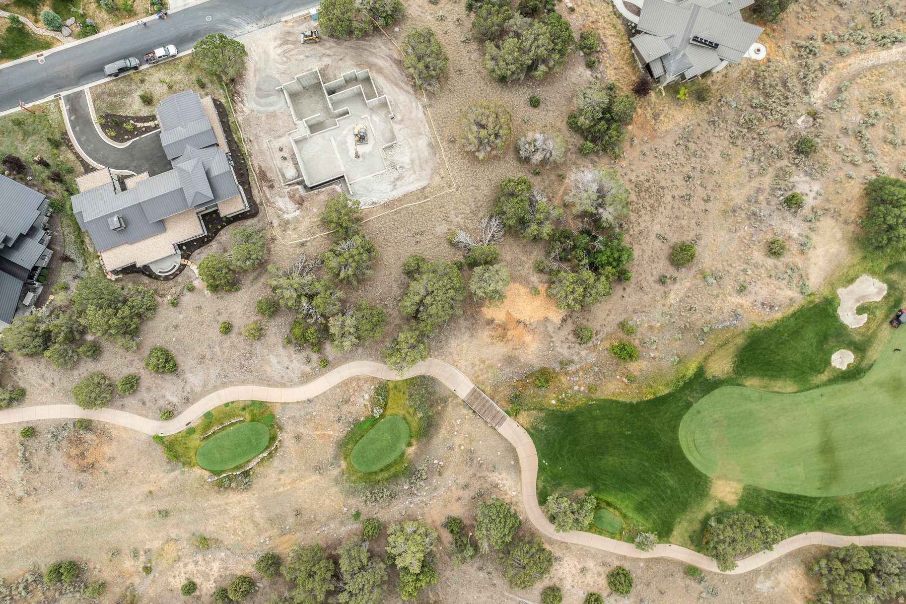 RED LEDGES - Residential