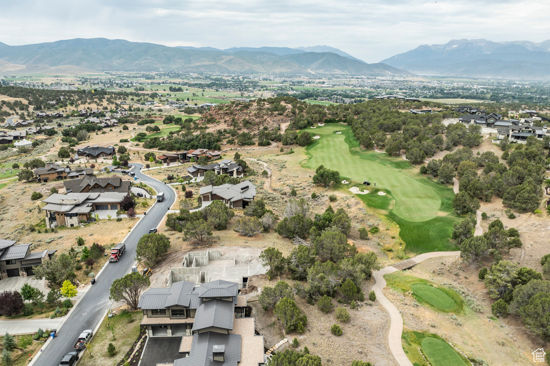 RED LEDGES - Residential