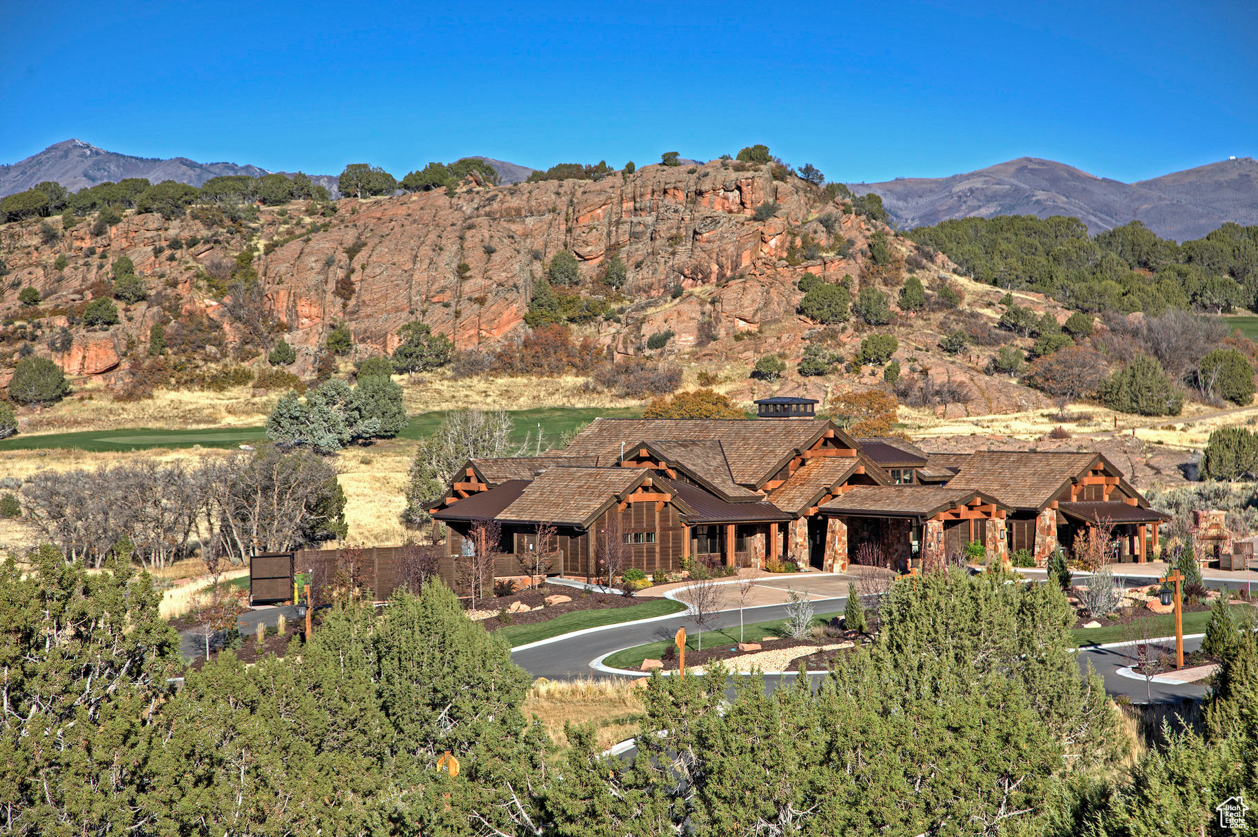 RED LEDGES - Residential