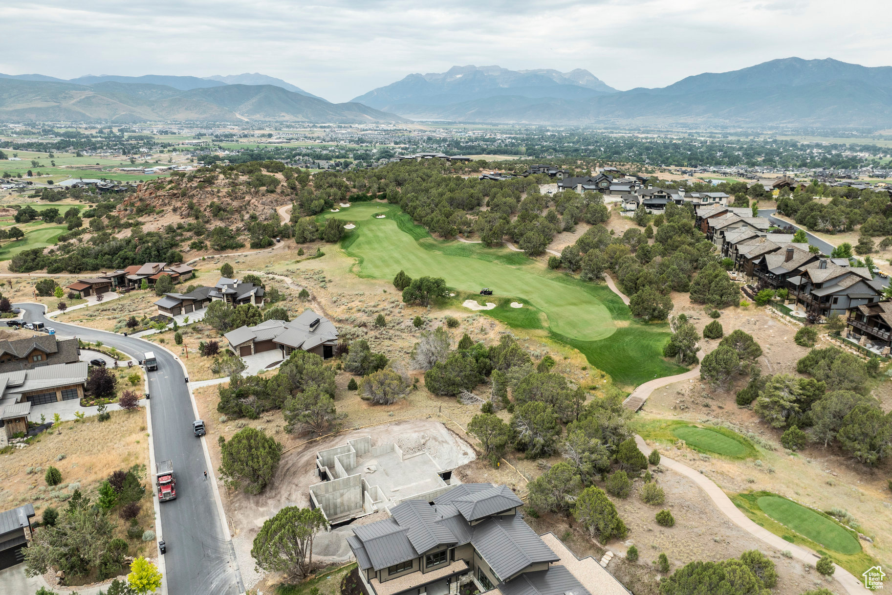 RED LEDGES - Residential