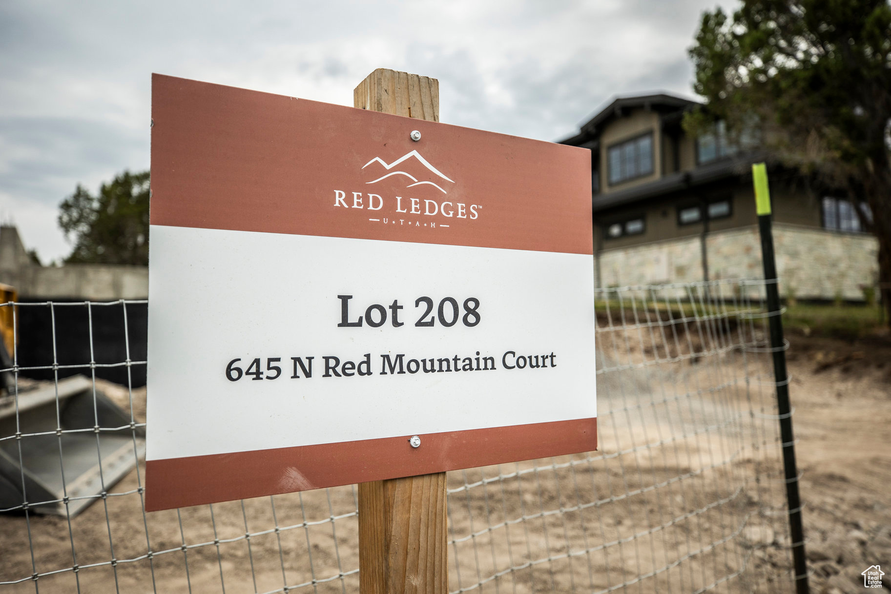 RED LEDGES - Residential