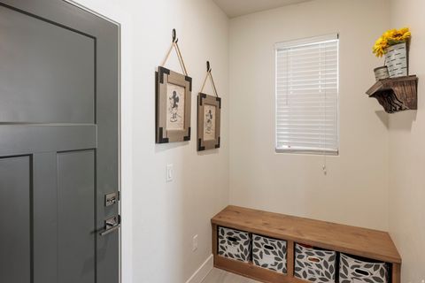 Tiny photo for 347 N PUERTA DR, Washington, UT 84780 (MLS # 2136605)