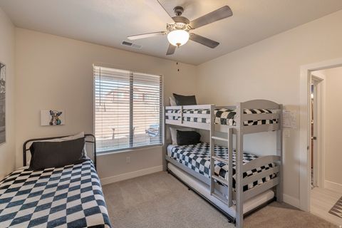 Tiny photo for 347 N PUERTA DR, Washington, UT 84780 (MLS # 2136605)