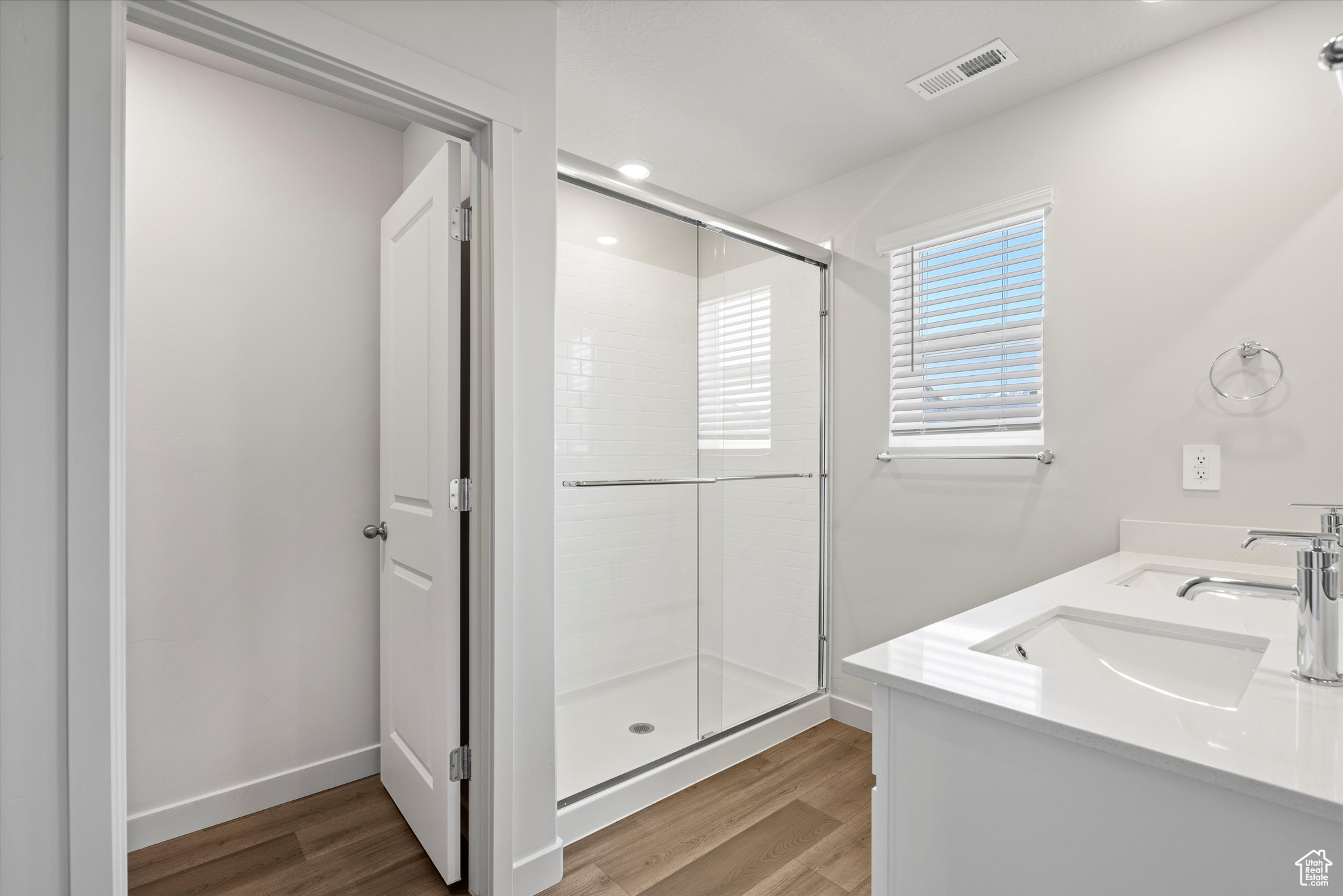 VISTA MEADOWS - Residential