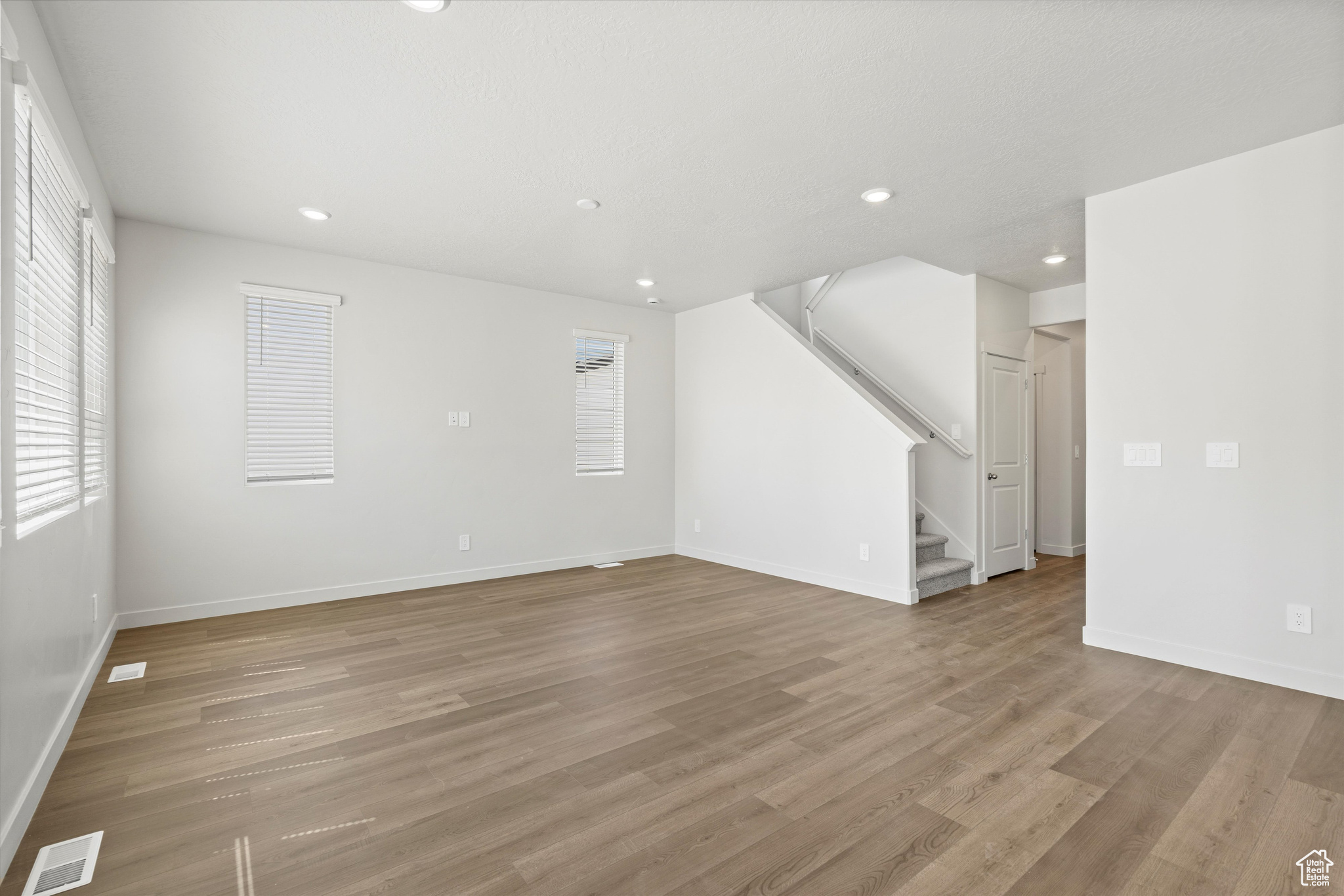 VISTA MEADOWS - Residential