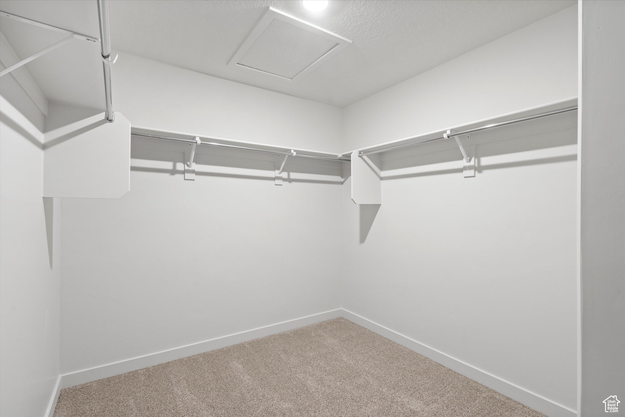 VISTA MEADOWS - Residential