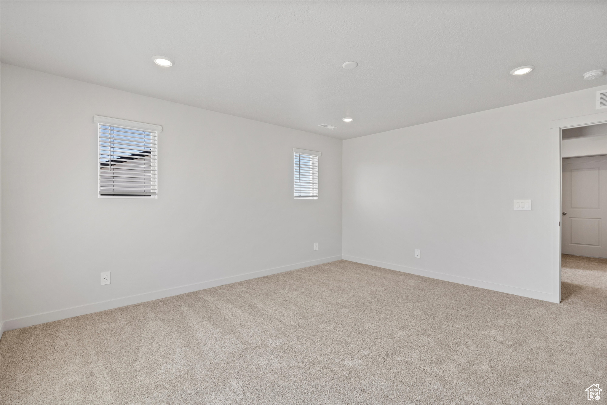 VISTA MEADOWS - Residential