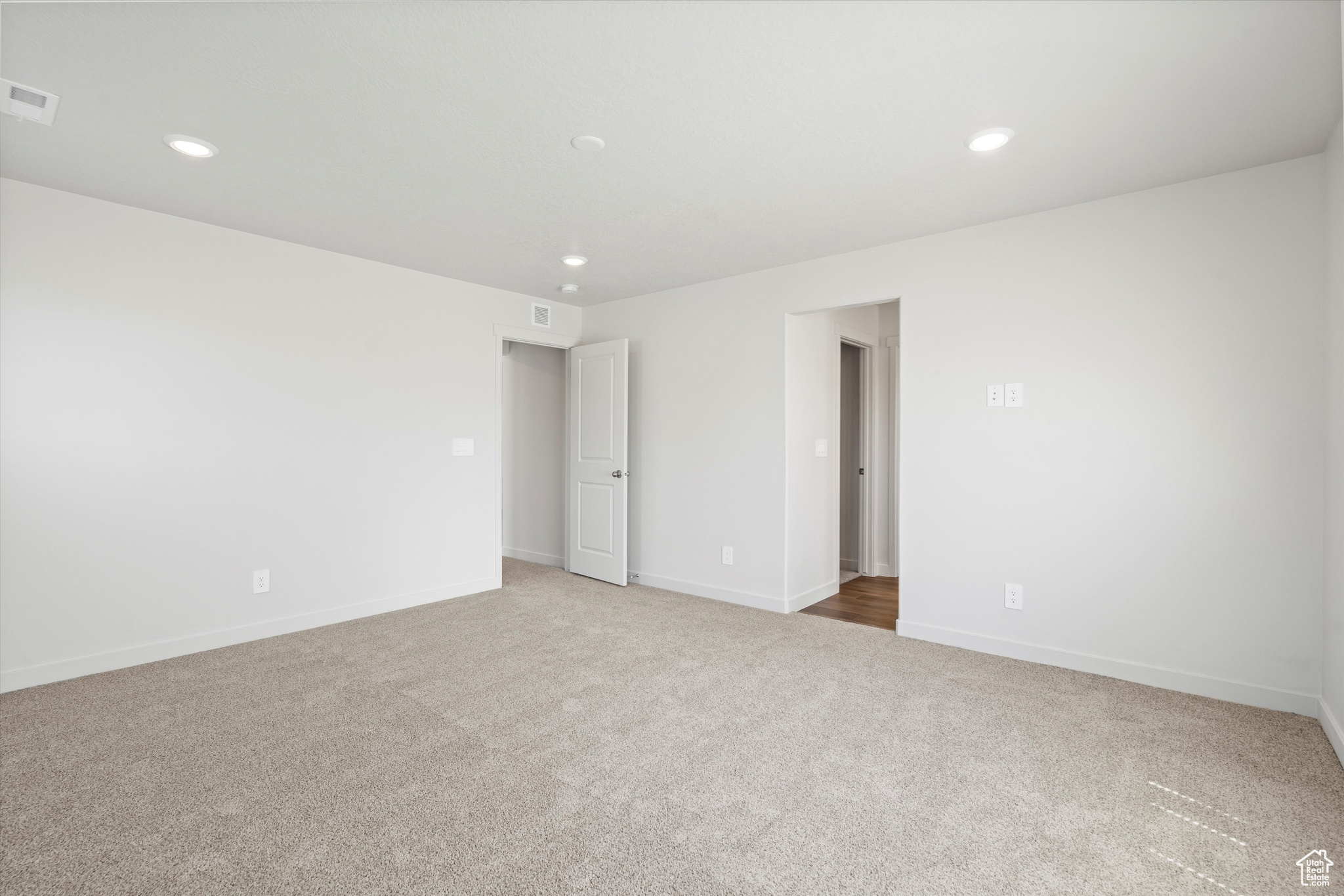 VISTA MEADOWS - Residential