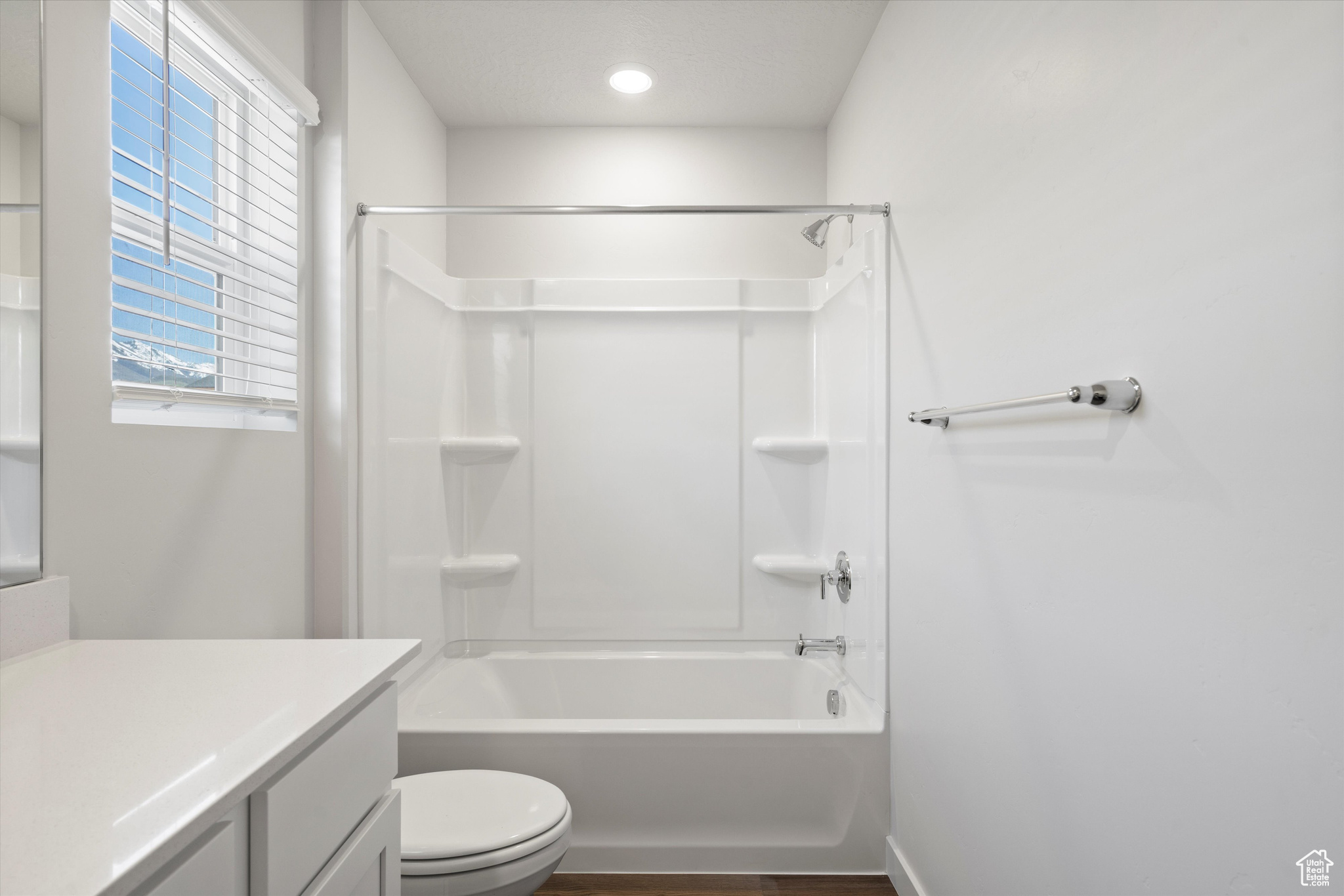 VISTA MEADOWS - Residential