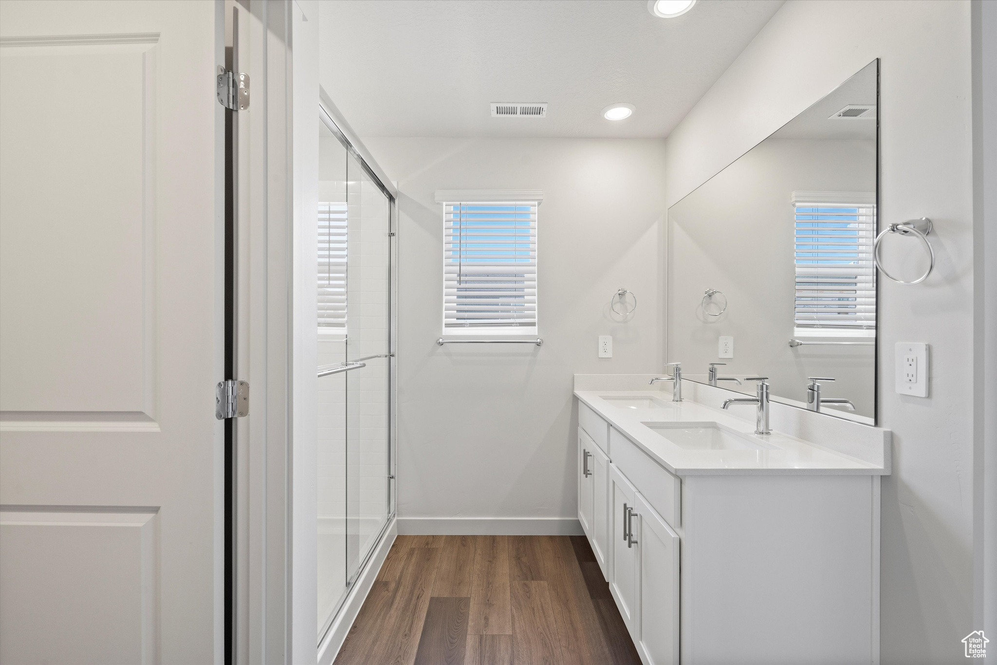 VISTA MEADOWS - Residential