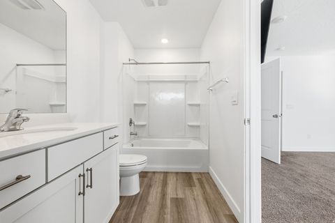 Tiny photo for 3302 E ELKHORN LN, Washington, UT 84780 (MLS # 2136642)