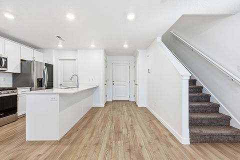 Tiny photo for 3302 E ELKHORN LN, Washington, UT 84780 (MLS # 2136642)