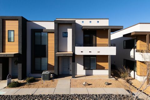 Photo of 3302 E ELKHORN LN, Washington, UT 84780 (MLS # 2136642)