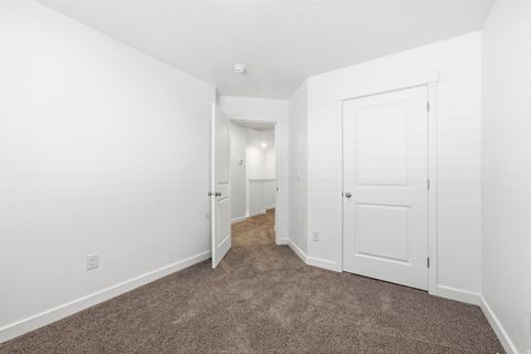 Tiny photo for 3302 E ELKHORN LN, Washington, UT 84780 (MLS # 2136642)