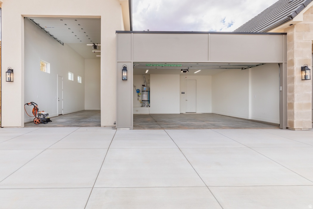 SAND HOLLOW VILLAGE - Residential