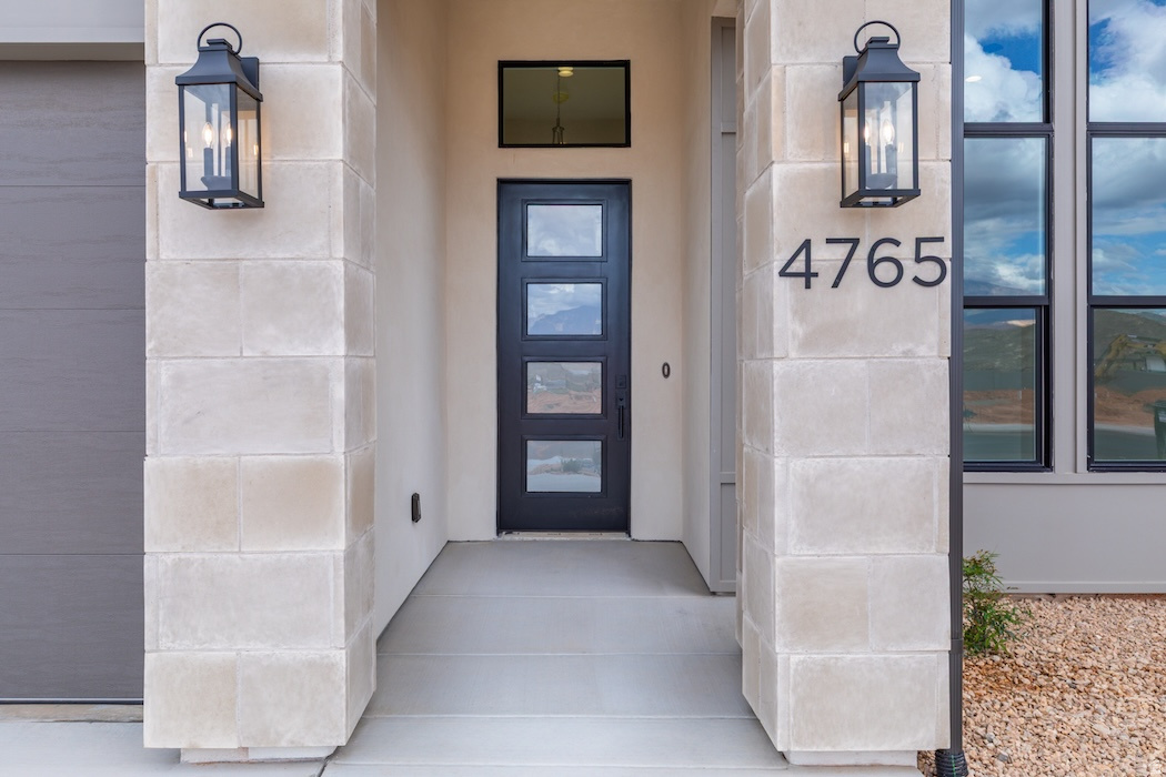 SAND HOLLOW VILLAGE - Residential