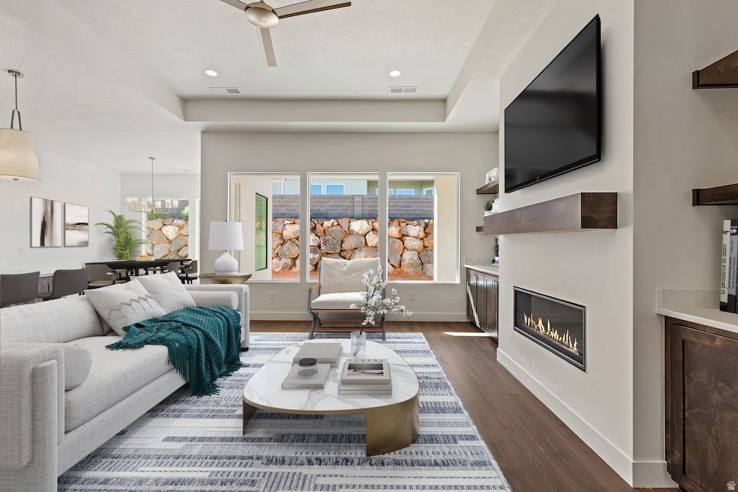 SAND HOLLOW VILLAGE - Residential