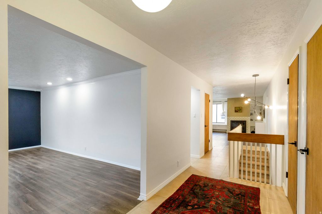 Photo of 359 E 700 S, Farmington, UT 84025 (MLS # 2141091)