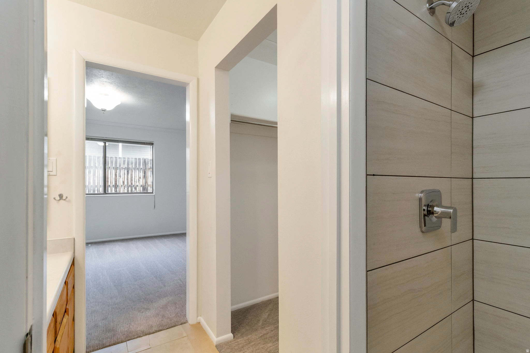 CONTINENTAL ESTATES - Residential