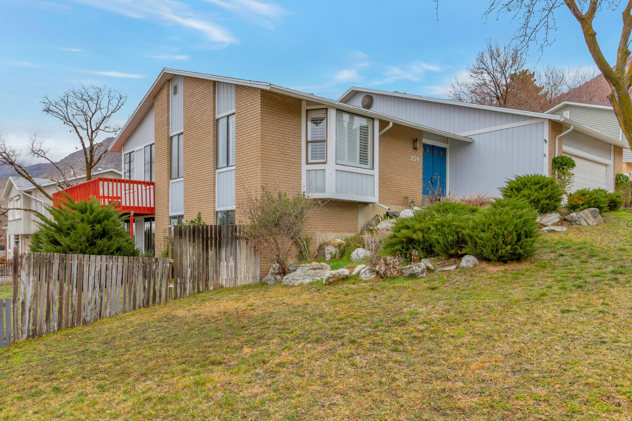 CONTINENTAL ESTATES - Residential