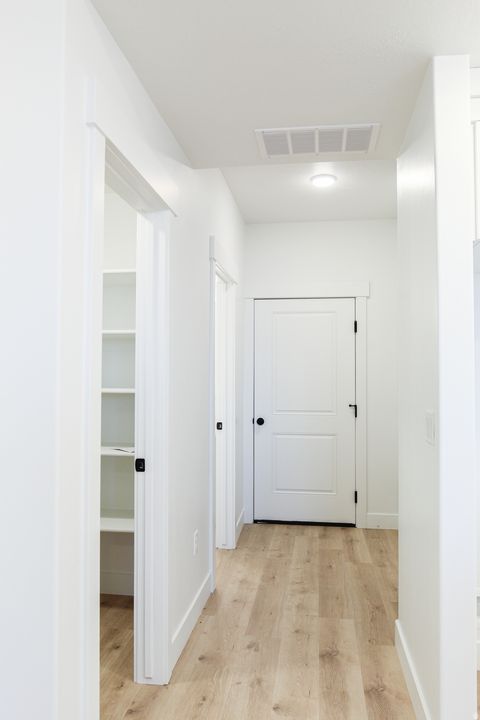 Tiny photo for 254 W 690 N, Smithfield, UT 84335 (MLS # 2139145)