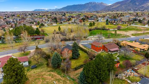 Tiny photo for 1690 E GENTILE ST, Layton, UT 84040 (MLS # 2144539)